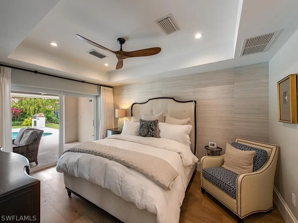 4881 West Boulevard Naples FL 34103