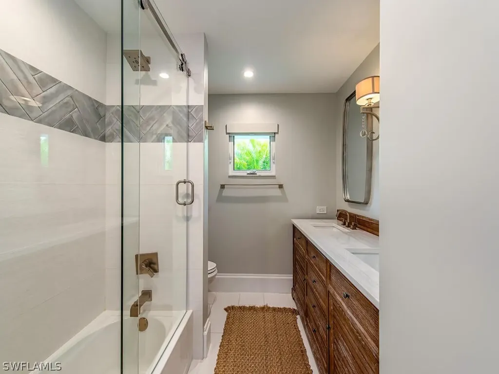 4881 West Boulevard Naples FL 34103