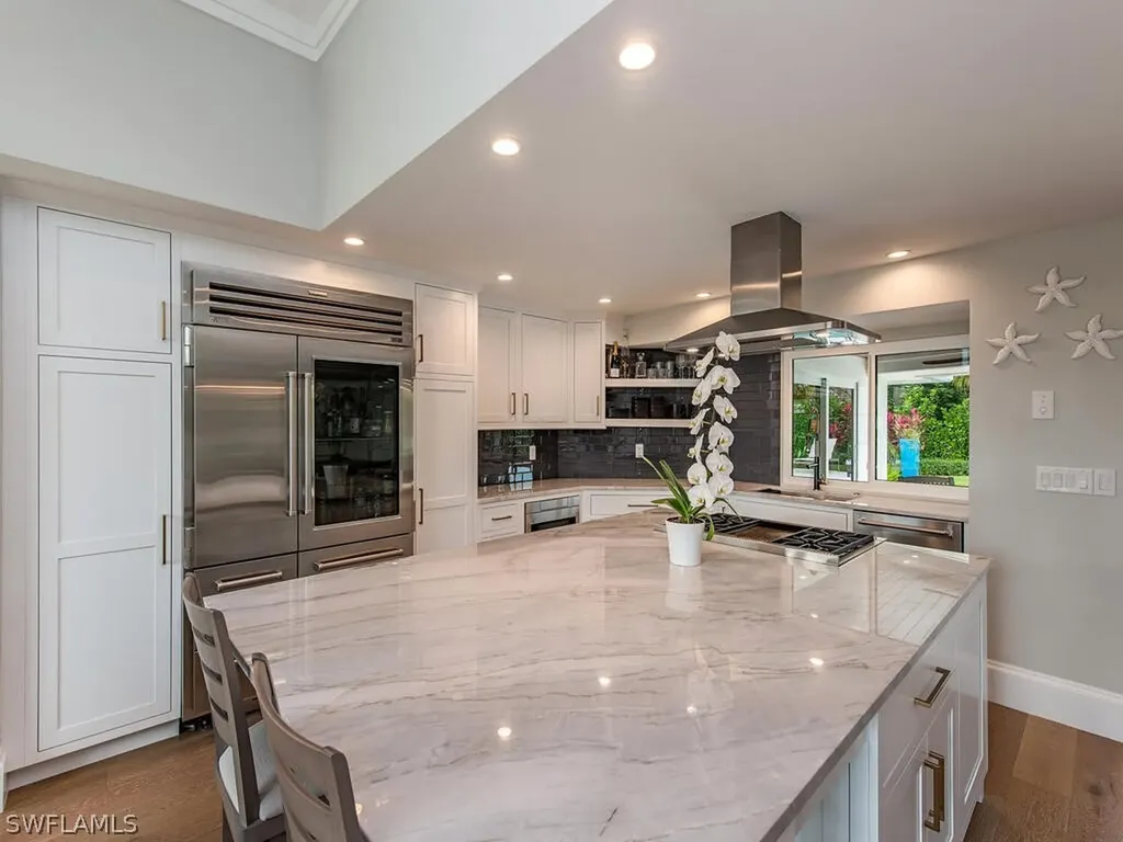 4881 West Boulevard Naples FL 34103