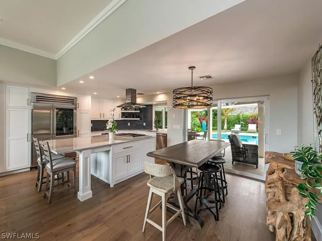 4881 West Boulevard Naples FL 34103