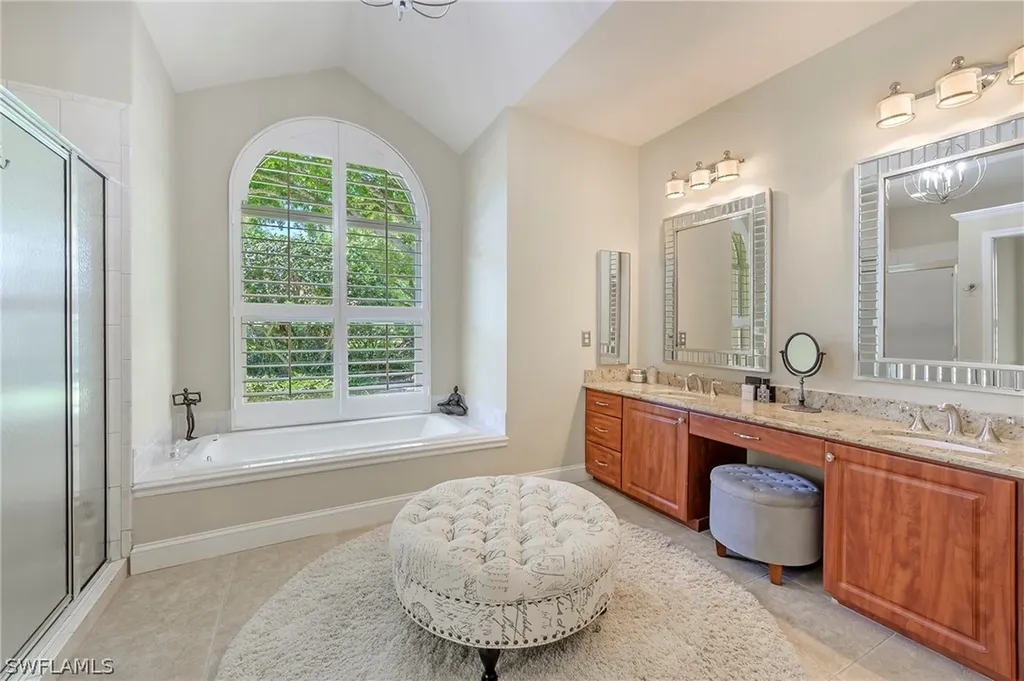2109 Laguna Way Naples FL 34109