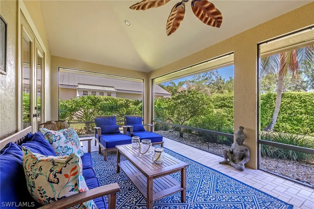 2109 Laguna Way Naples FL 34109