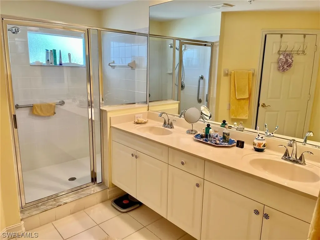 750 Tarpon Cove Drive Naples FL 34110