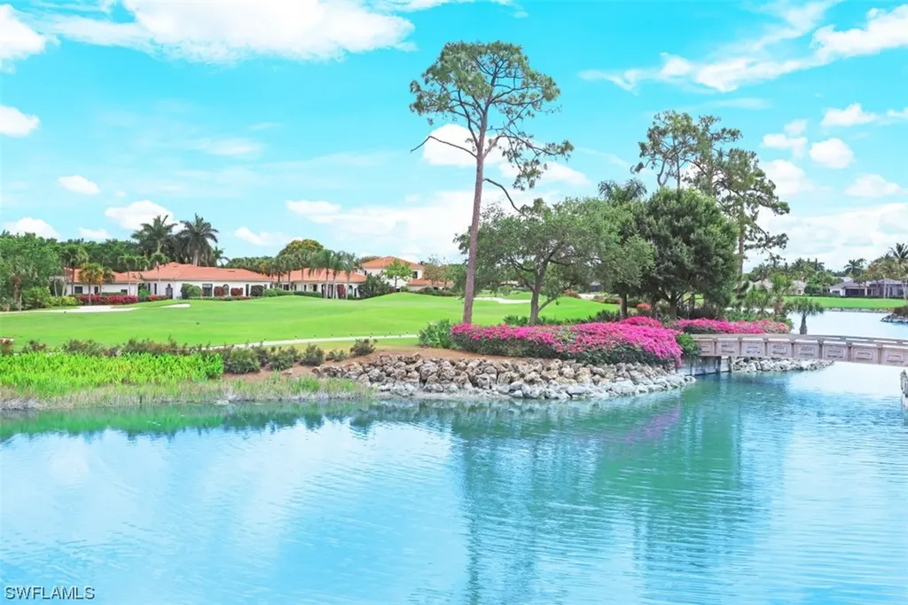 2305 Residence Circle Naples FL 34105