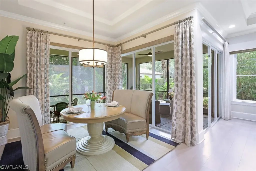 2305 Residence Circle Naples FL 34105