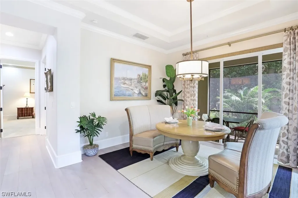 2305 Residence Circle Naples FL 34105