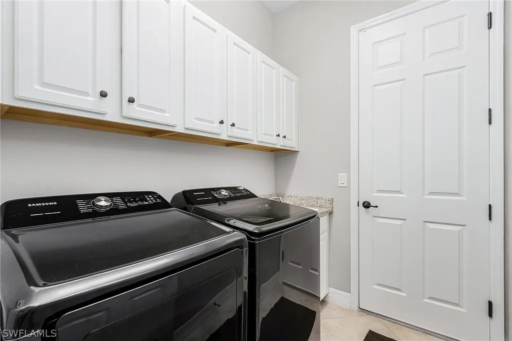 28094 Kerry Court Bonita Springs FL 34135
