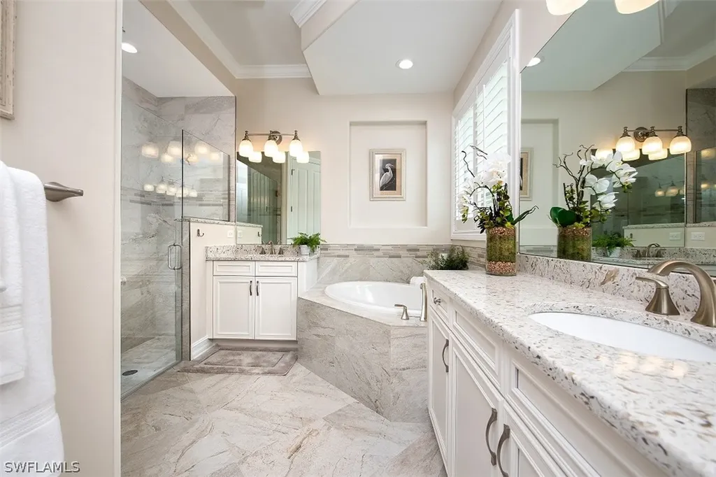 15890 Secoya Reserve Circle Naples FL 34110