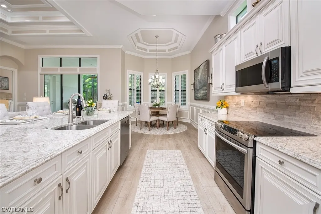 15890 Secoya Reserve Circle Naples FL 34110