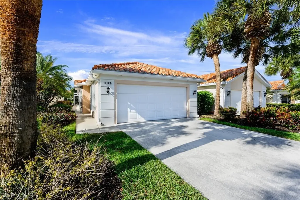 3129 Andorra Court Naples FL 34109