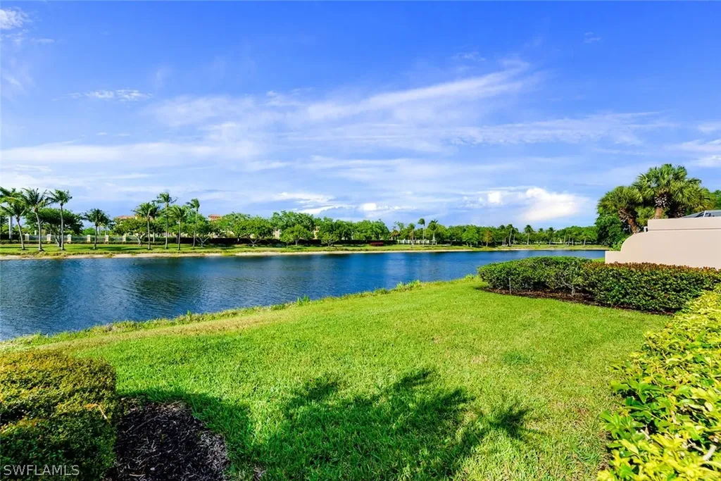 3129 Andorra Court Naples FL 34109
