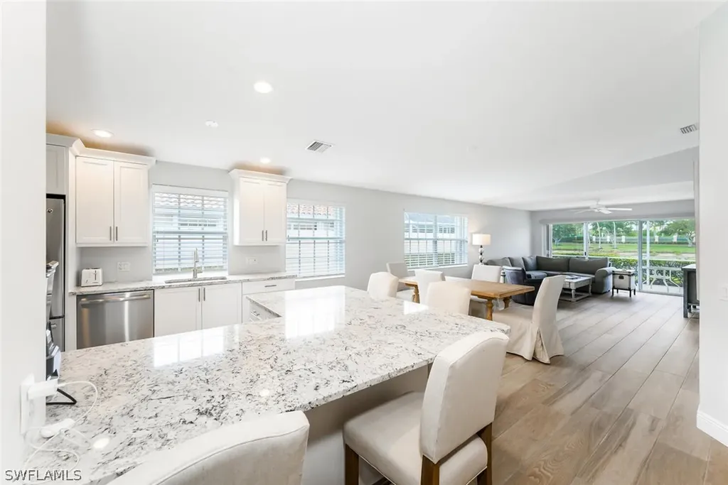 3129 Andorra Court Naples FL 34109