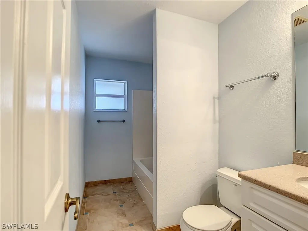 1532 NW 36th Avenue Cape Coral FL 33993