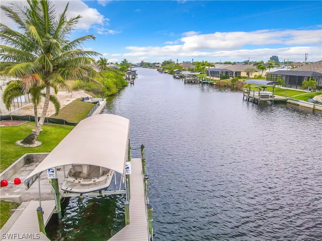 1532 NW 36th Avenue Cape Coral FL 33993
