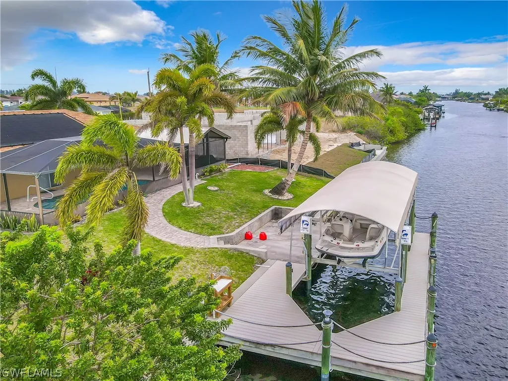 1532 NW 36th Avenue Cape Coral FL 33993