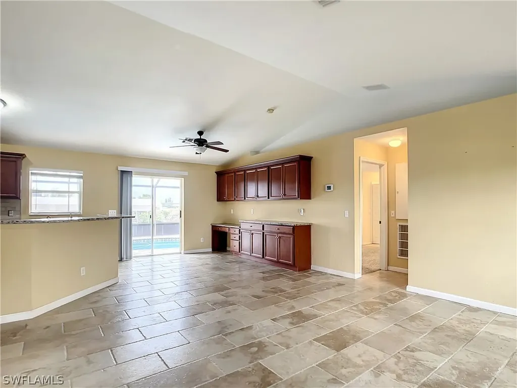 1532 NW 36th Avenue Cape Coral FL 33993