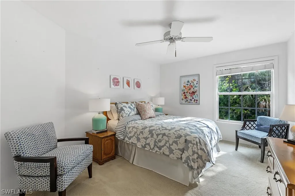 479 Las Tiendas Lane Sanibel FL 33957