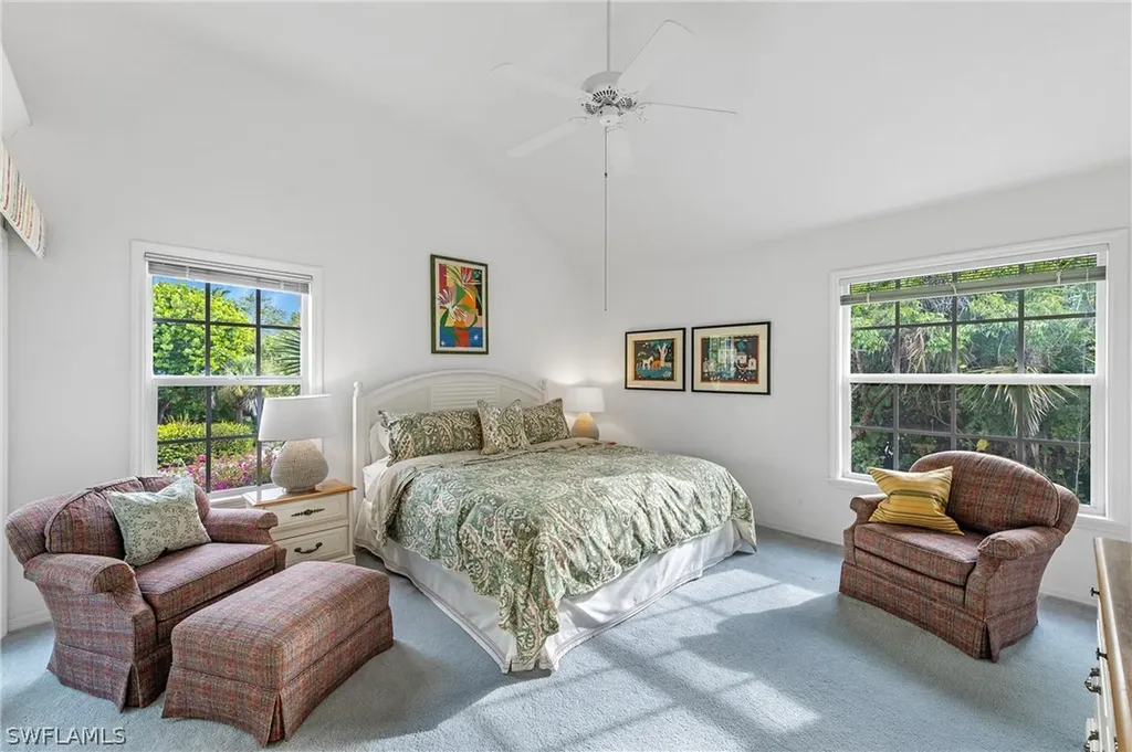 479 Las Tiendas Lane Sanibel FL 33957