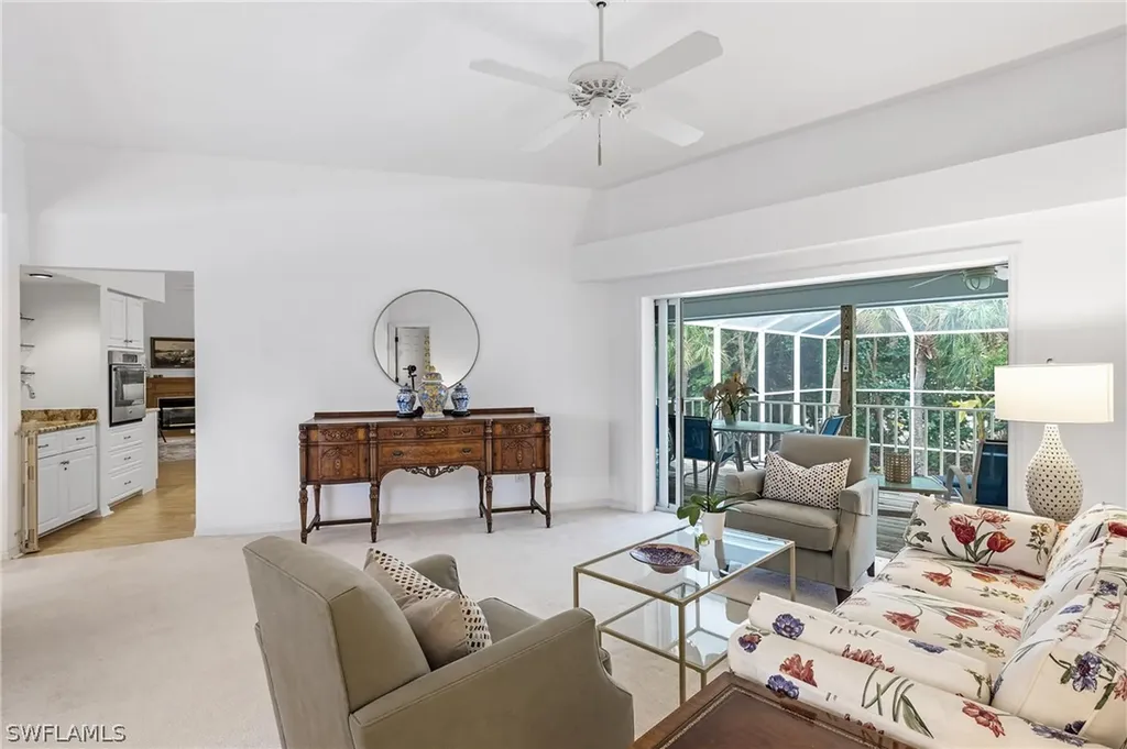 479 Las Tiendas Lane Sanibel FL 33957