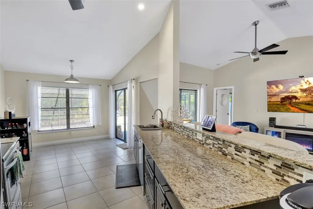19051 Pine Run Lane Fort Myers FL 33967