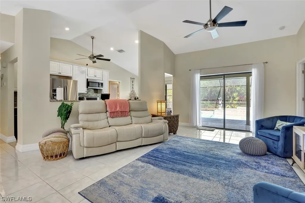 19051 Pine Run Lane Fort Myers FL 33967