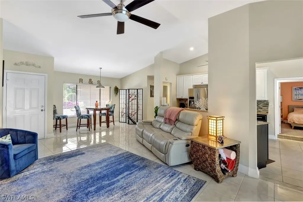 19051 Pine Run Lane Fort Myers FL 33967