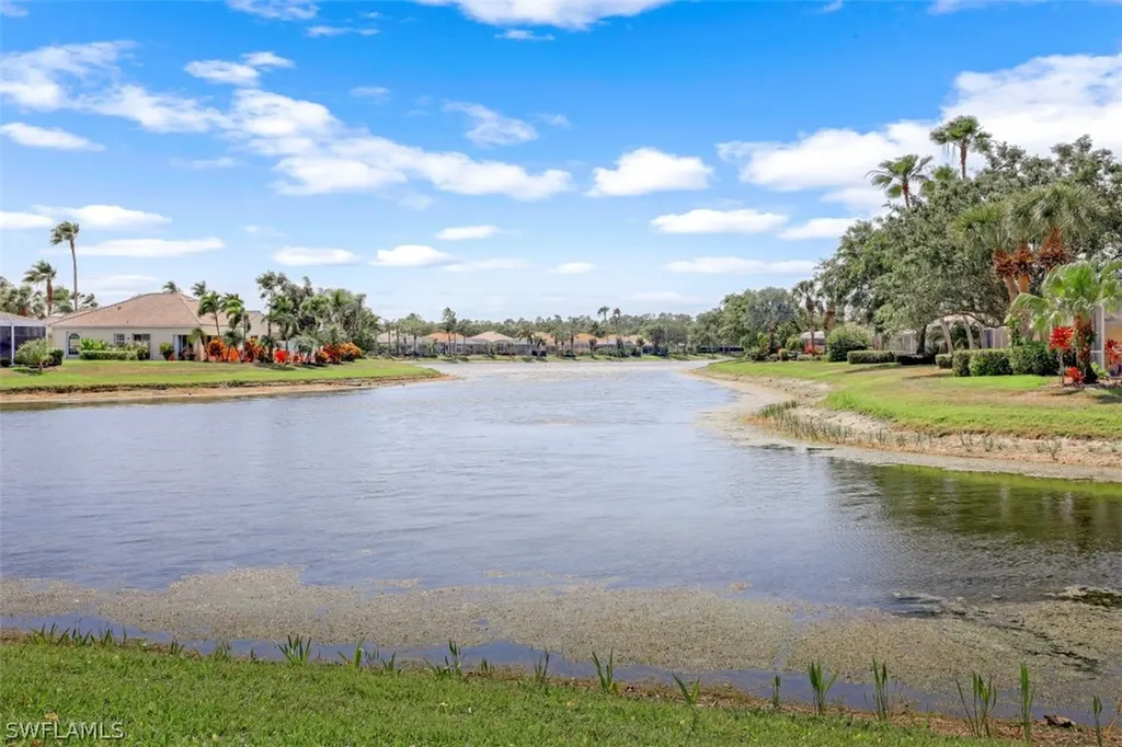 6076 Towncenter Circle Naples FL 34119