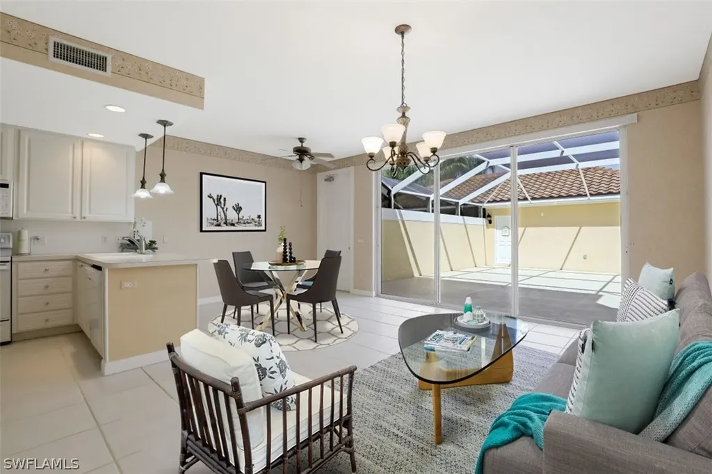 6076 Towncenter Circle Naples FL 34119