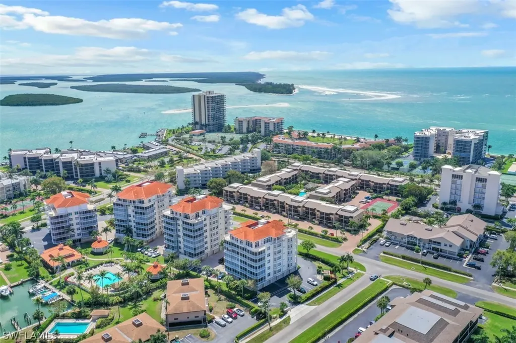 Marco Island FL, 1111 Swallow Avenue, Unit PH-1