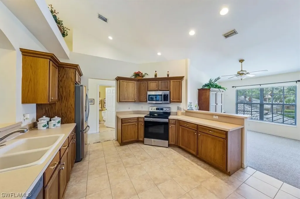 20141 Seagrove Street Estero FL 33928