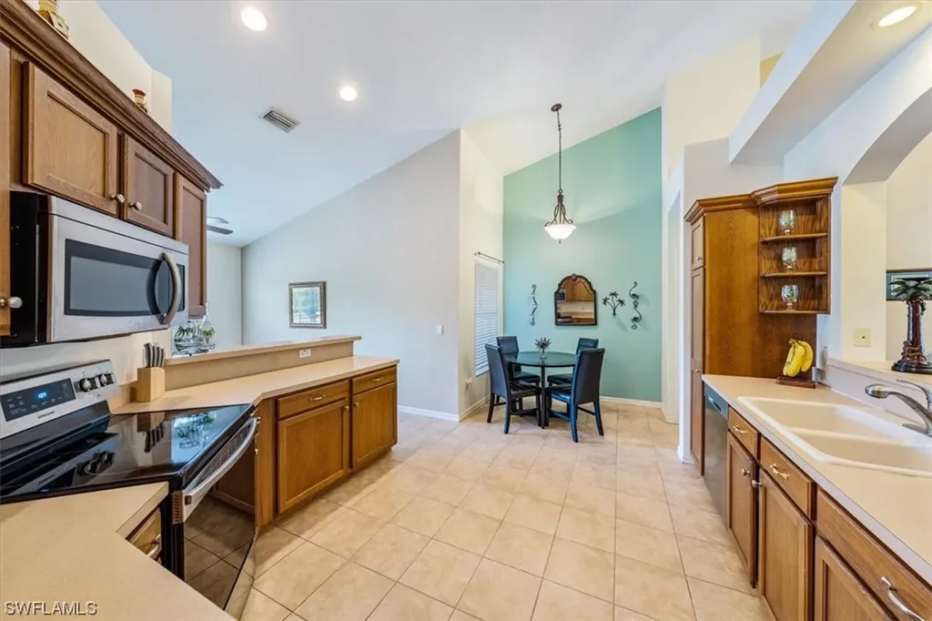 20141 Seagrove Street Estero FL 33928