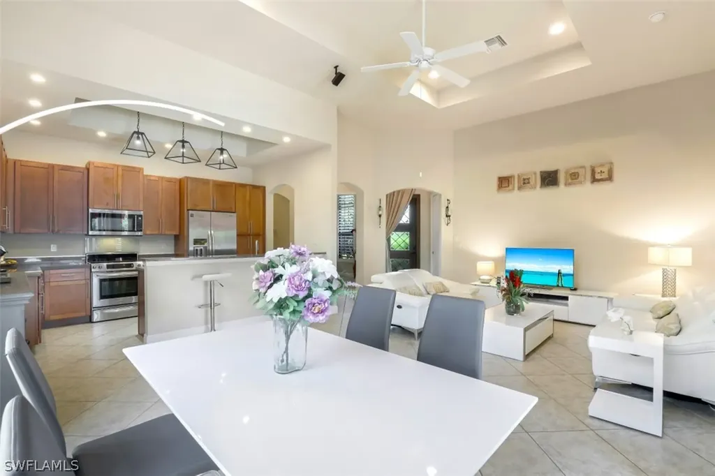 7919 Cordoba Place Naples FL 34113