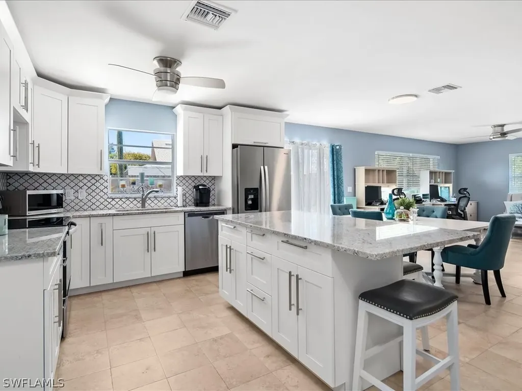 4751 Dorando Drive Naples FL 34103