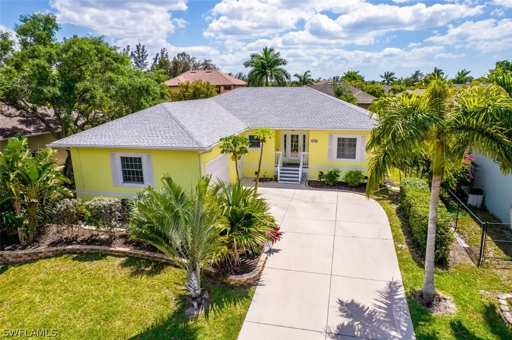 7887 Sandel Wood Circle W Fort Myers FL 33908