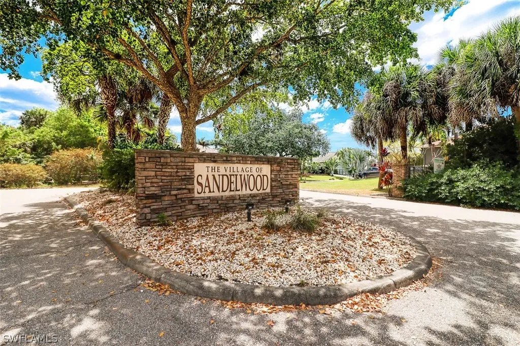 7887 Sandel Wood Circle W Fort Myers FL 33908