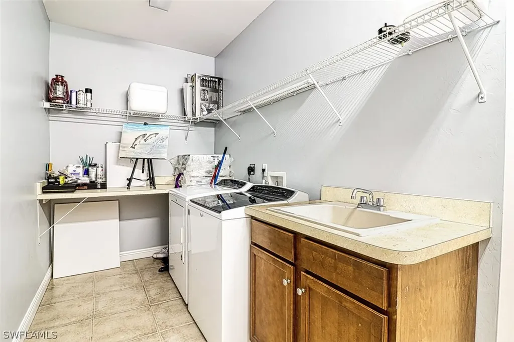 7887 Sandel Wood Circle W Fort Myers FL 33908