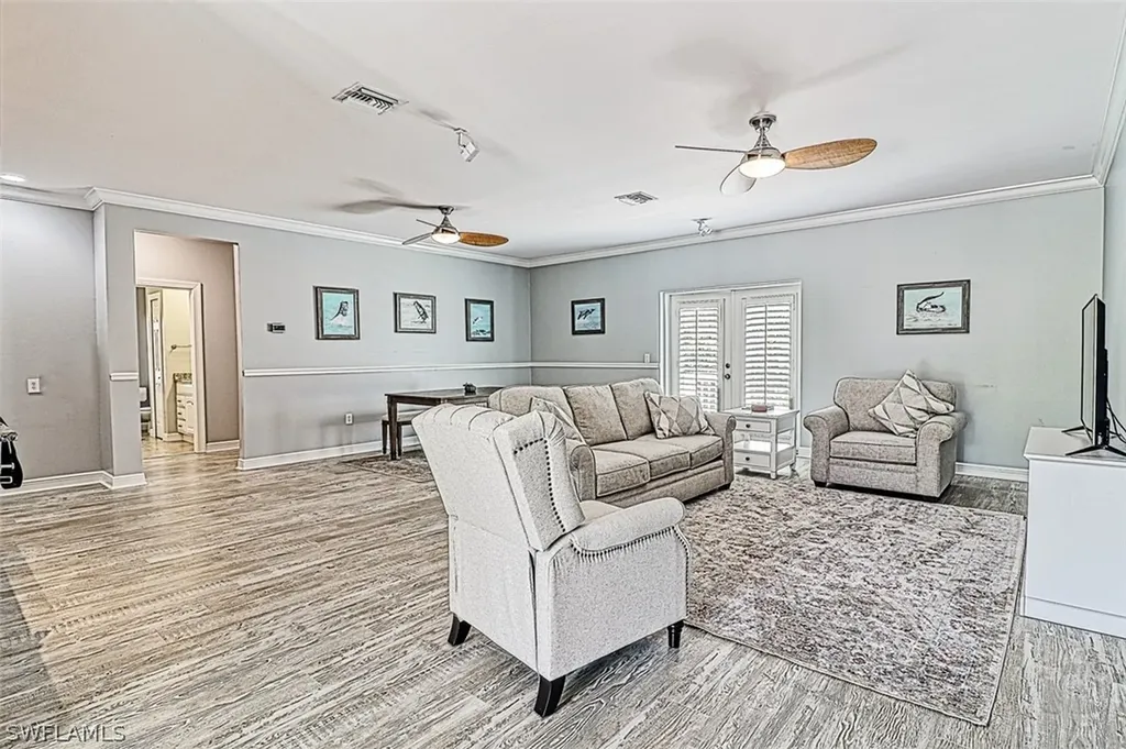 7887 Sandel Wood Circle W Fort Myers FL 33908
