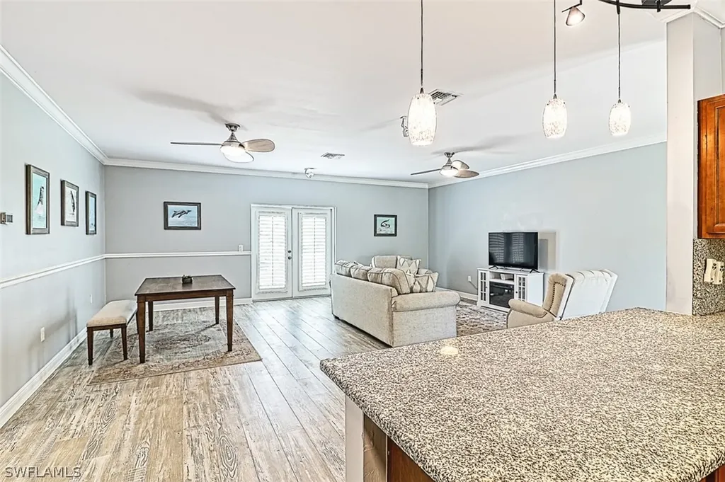 7887 Sandel Wood Circle W Fort Myers FL 33908