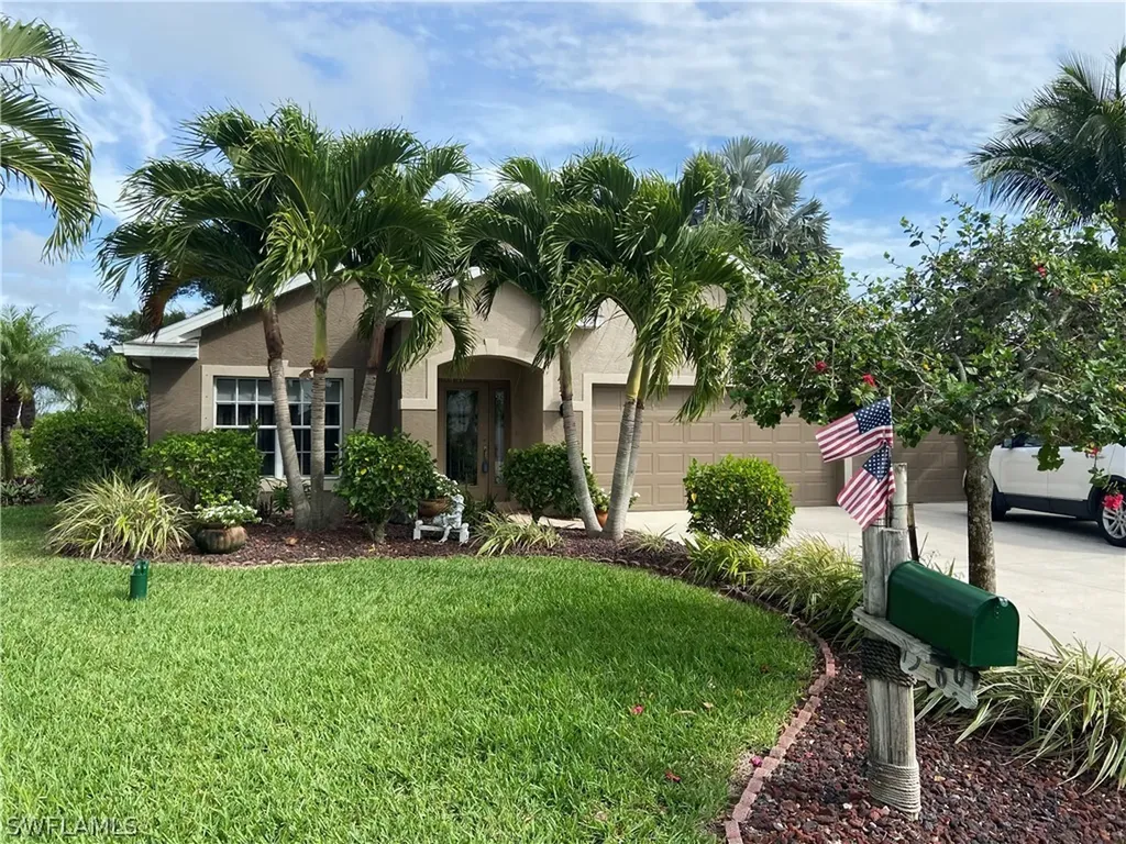 15669 Beachcomber Avenue Fort Myers FL 33908