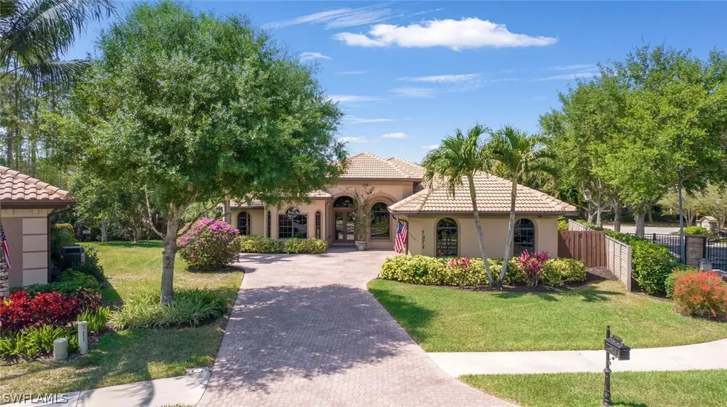 7371 Acorn Way Naples FL 34119