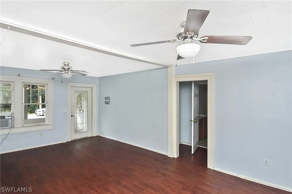 2263 Franklin Street Fort Myers FL 33901