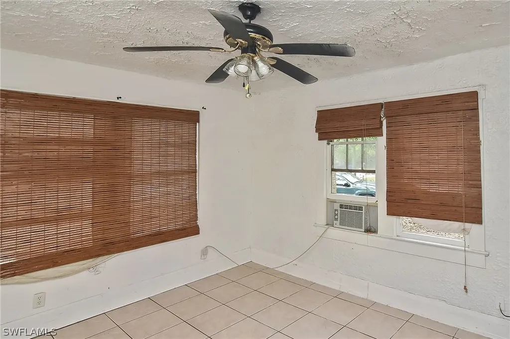 2263 Franklin Street Fort Myers FL 33901