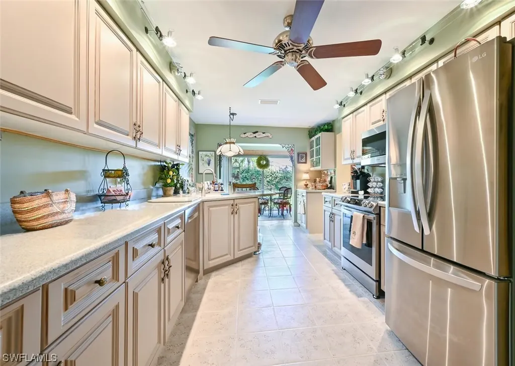 Naples FL, , Unit 75