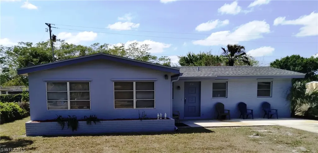 2560 Hunter Street Fort Myers FL 33901