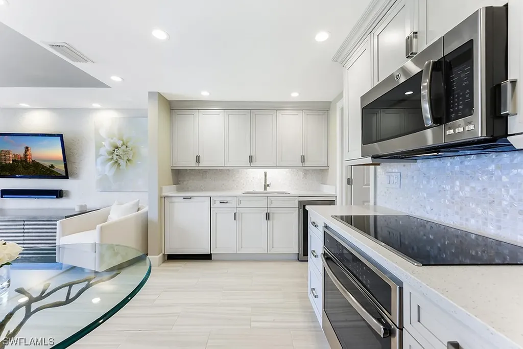 4200 Belair Lane Naples FL 34103