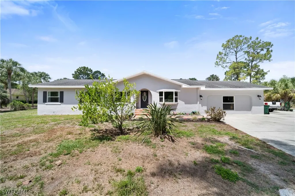 675 13th Street SW Naples FL 34117