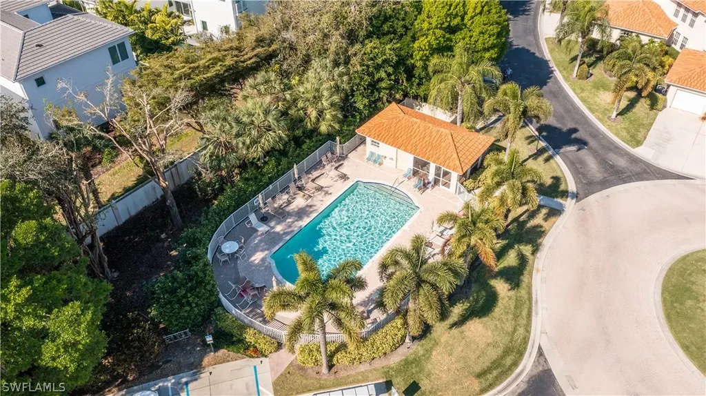 1126 Egrets Walk Circle Naples FL 34108