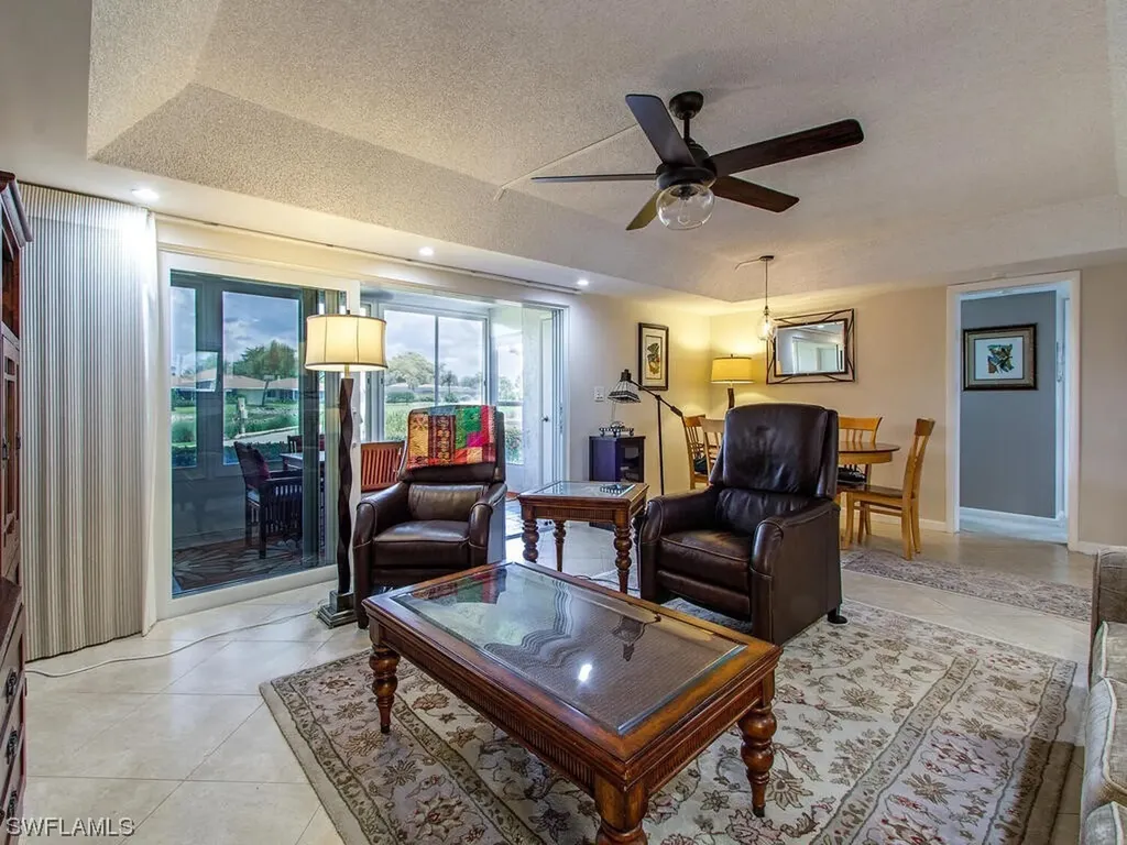 111 Penny Lane Naples FL 34112