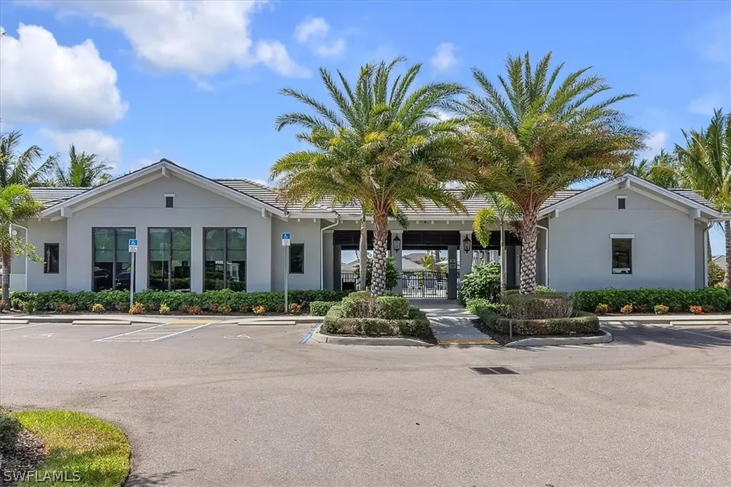 4324 Lemongrass Drive Fort Myers FL 33916