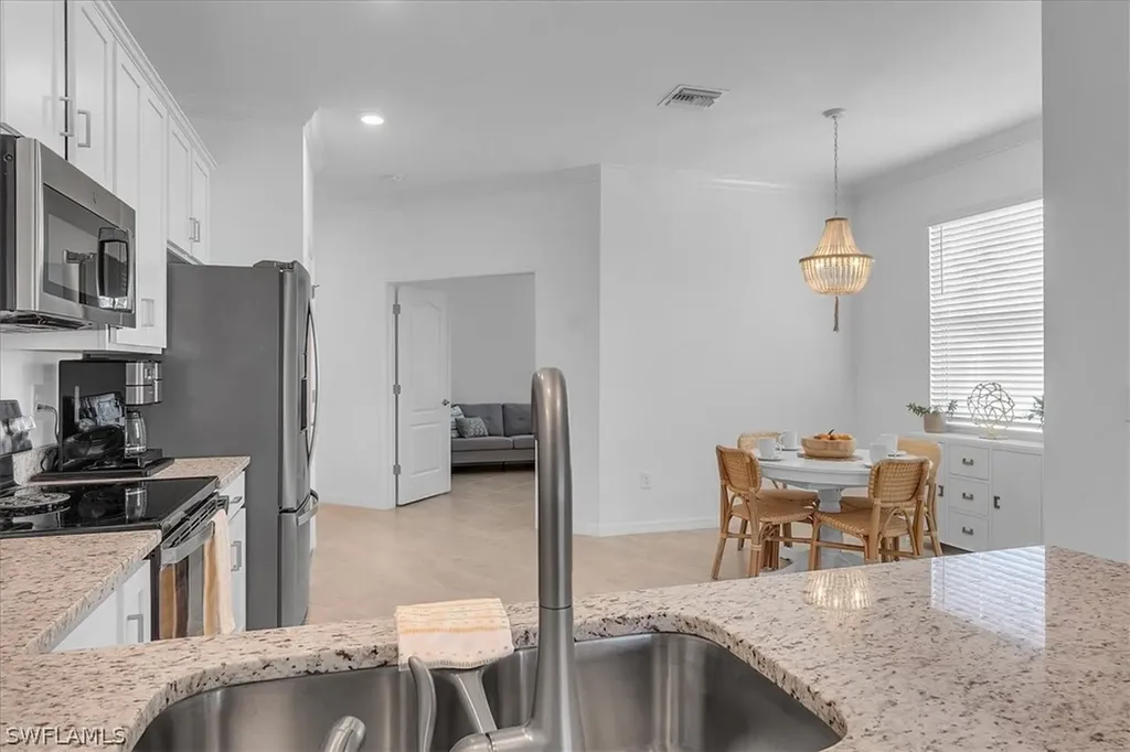 4324 Lemongrass Drive Fort Myers FL 33916